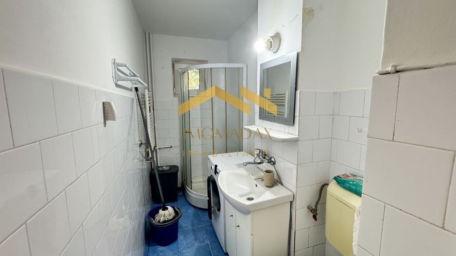 Apartament-4 camere- etaj 3- - Poză 8