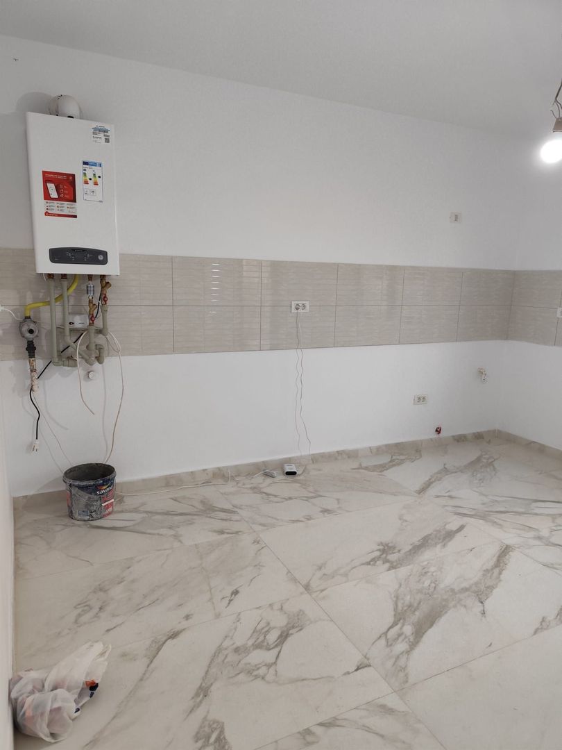 Casă / Vilă cu 4 camere de vânzare în Berceni - Poză 4