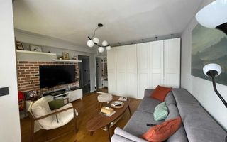 Superb Apartament 3 Camere Lujerului Renovat Complet - Poză 1