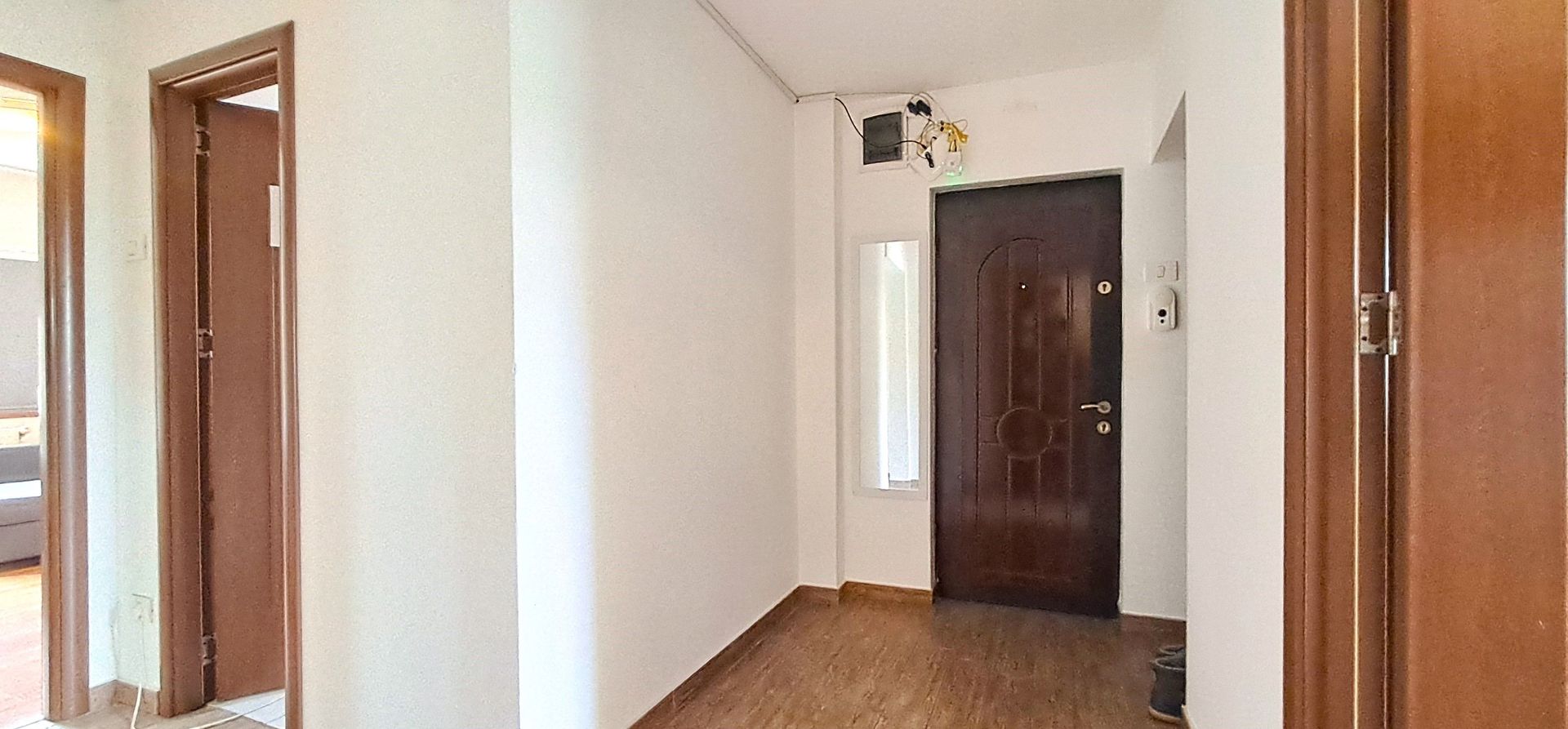 3 cam | Cel mai spatios | Decomandat | Centrala proprie - Poză 10