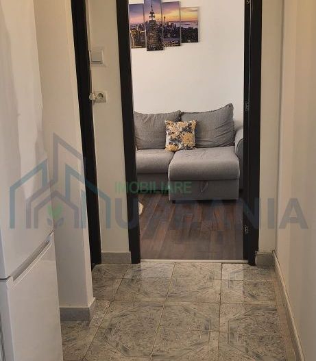 Apartament 3 camere de inchiriat, zona Alexandru cel Bun, langa Liceul Miron Costin - Poză 2