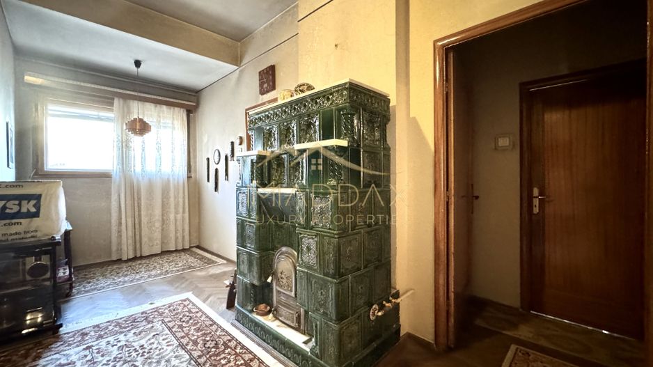 Masterpiece villa D+P+1+M***8 camere *** Garaj // Primăverii - Poză 32