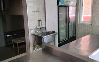 PIPERA/VOLUNTARI  Vilă 3 Nivele Curte & Locuri de Parcare - Gata de Rebranding! - Poză 4