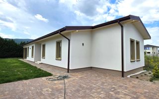 Casă nouă, 4 camere, mobilată, utilată, 418 mp teren, Micești - Poză 2