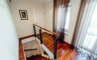 Chirie, casă, 4 camere, Centru - Poză 8