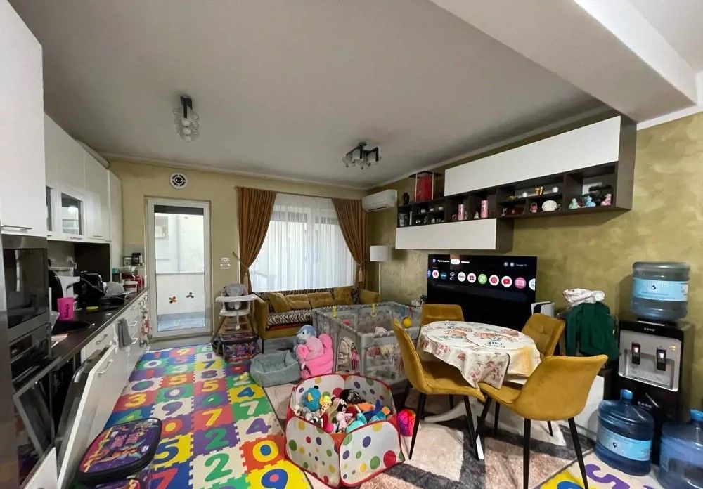 Apartament 3 camere Dumbravita etaj 1 - Poză 1