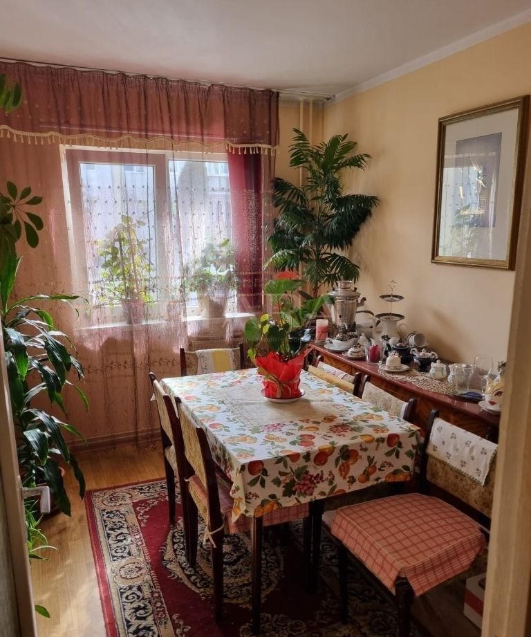 Apartament cu 4 camere, zonă verde, aproape de pădure. - Poză 6