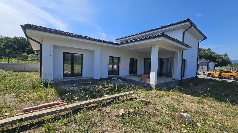 Casa Individuala pe un singur nivel cu 590 mp de teren - Poză 3