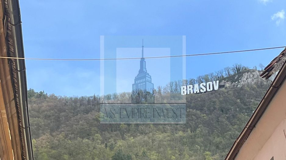 De vanzare garsoniera, in inima orasului Brasov - Poză 1