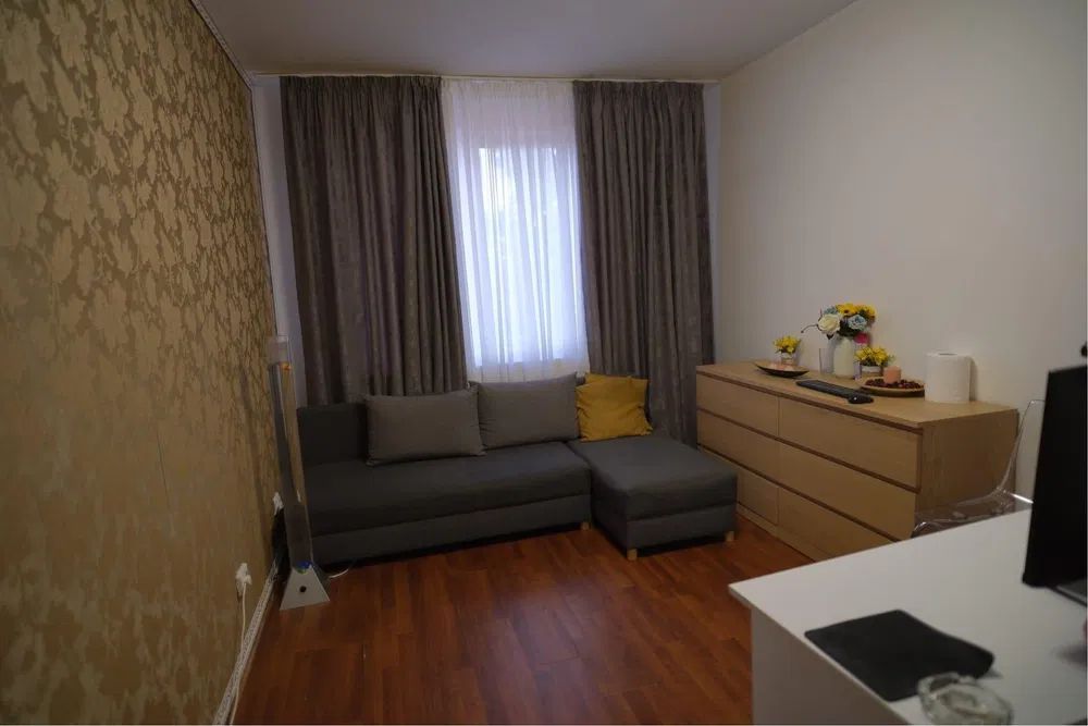 Metrou Brancoveanu, vila D+P+etaj+Mansarda, 11 camere - Poză 7