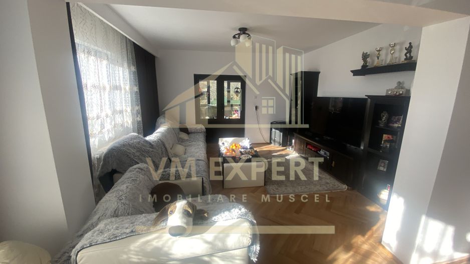 VILA S+P+E-306 MP, TEREN 2078 MP, CAMPULUNG - Poză 49