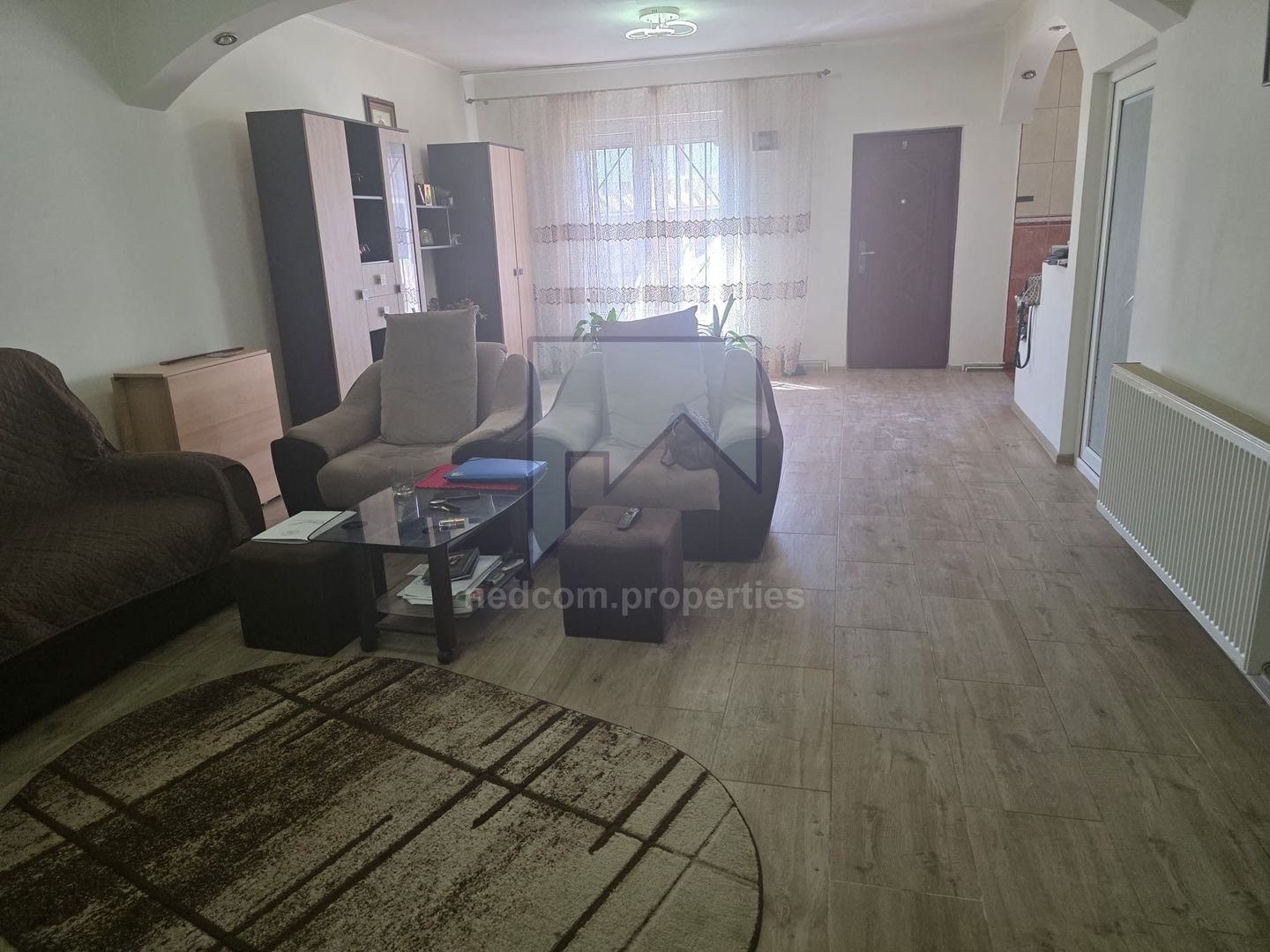 Casă de vânzare - Oraș Pantelimon - 2 camere - curte proprie - Poză 3