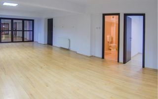 Vila P+3, suprafata utila 345 mp, aflata la 10 min. de P-ta Victoriei - Poză 5