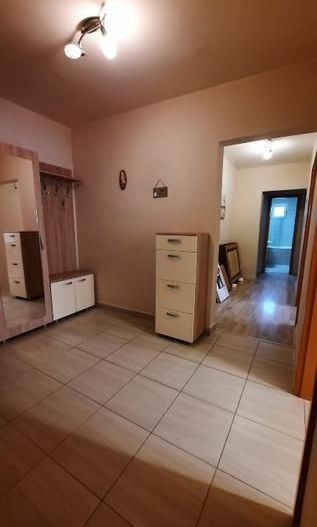 Inchiriem apartament 3 camere, etaj 1, Cetate, foste proprietati - Poză 3