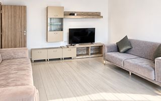 Apartament cu 3 camere - str. Domneasca, ultracentral, bloc nou - 700 euro - Poză 1