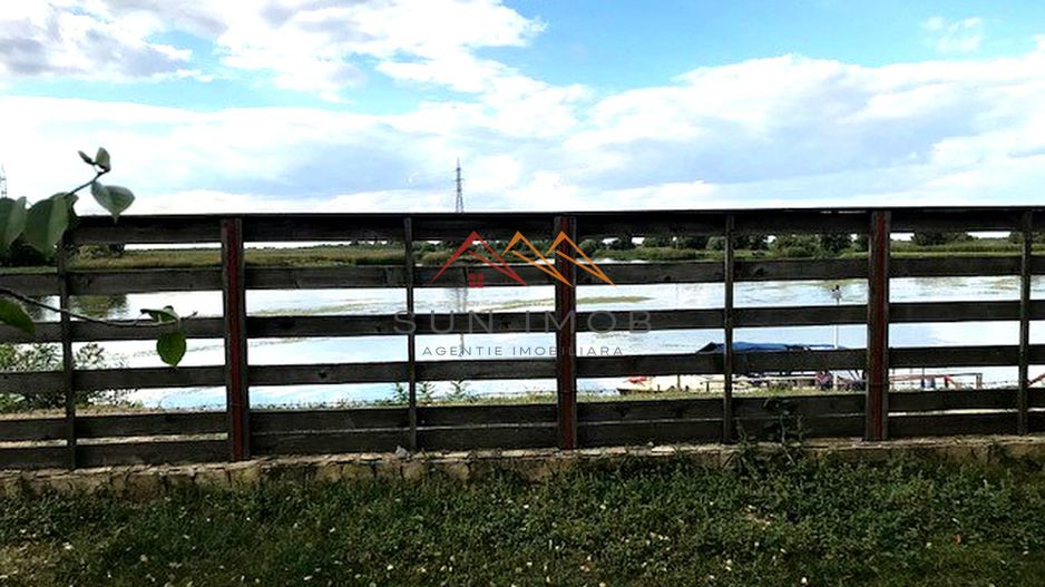 De vanzare pensiune 14 camere, teren 1500 mp, multiple dotari - Poză 6