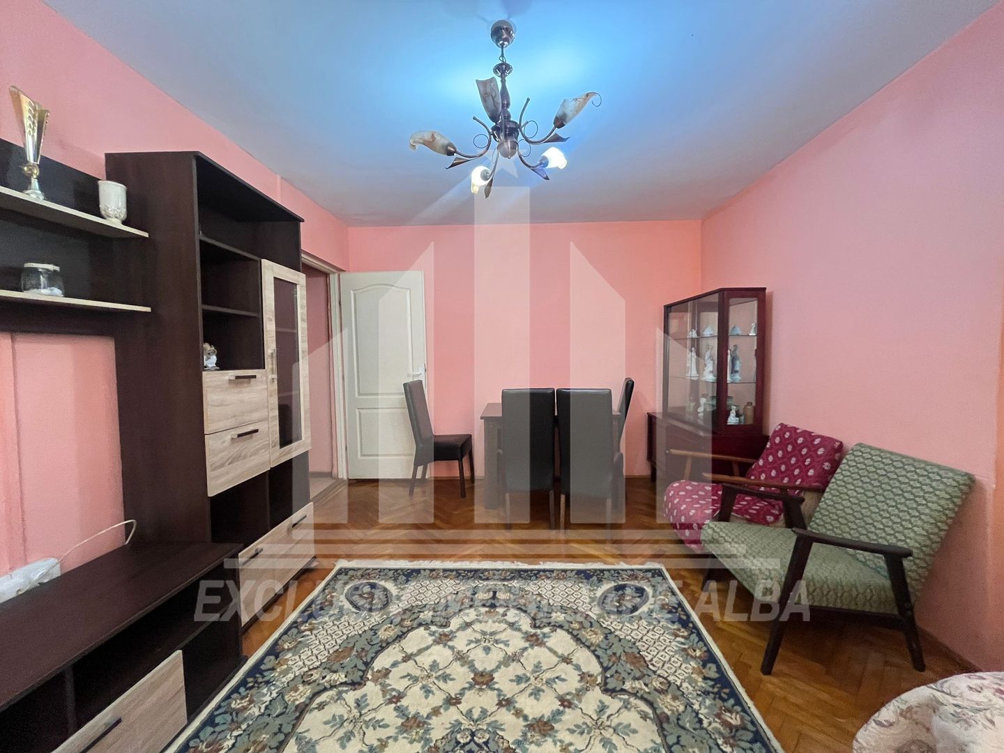 Apartament 2 camere de vanzare  in zona Centru - Poză 1