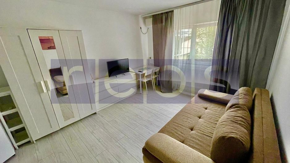 VANZARE GARSONIERA 21MP TRAPEZULUI 1 DECEMBRIE 1918 GATA DE MUTARE - Poză 1