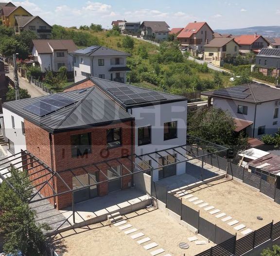 Casa cuplata semifinisata, 5 camere, 240mp, zona Dezmir - Poză 3