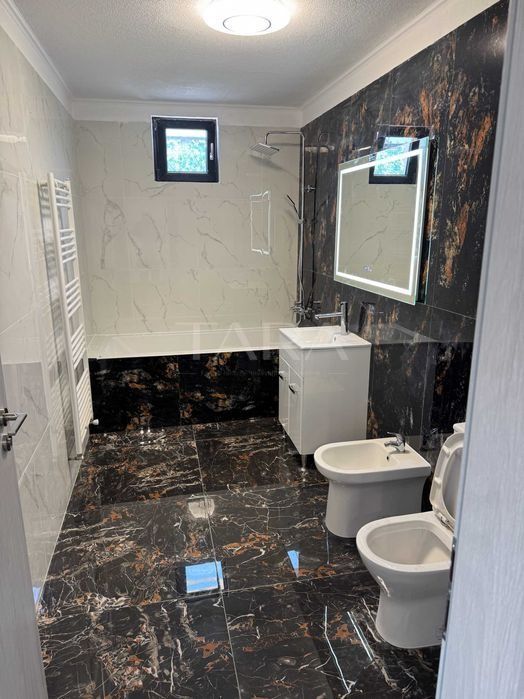 Apartament 2 camere – terasă 25 mp, parcare inclusă – zona Vivo. - Poză 4