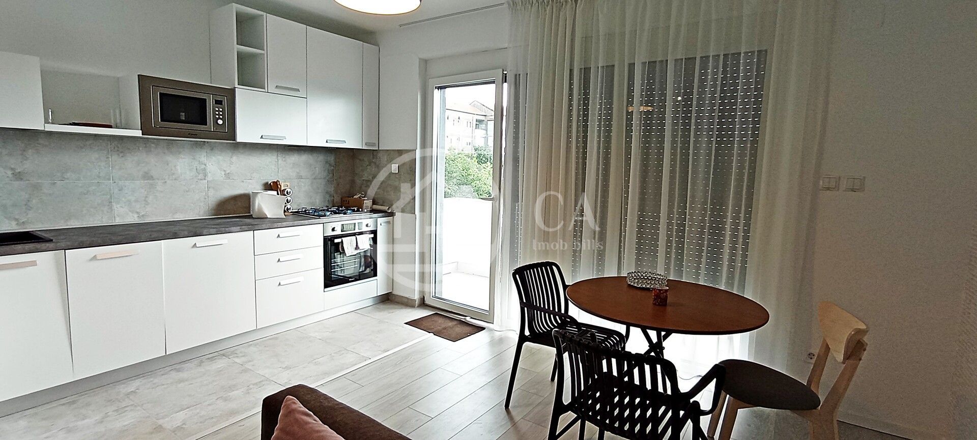 Apartament de inchiriat cu 2 camere in Grand Hill Oradea - Poză 1