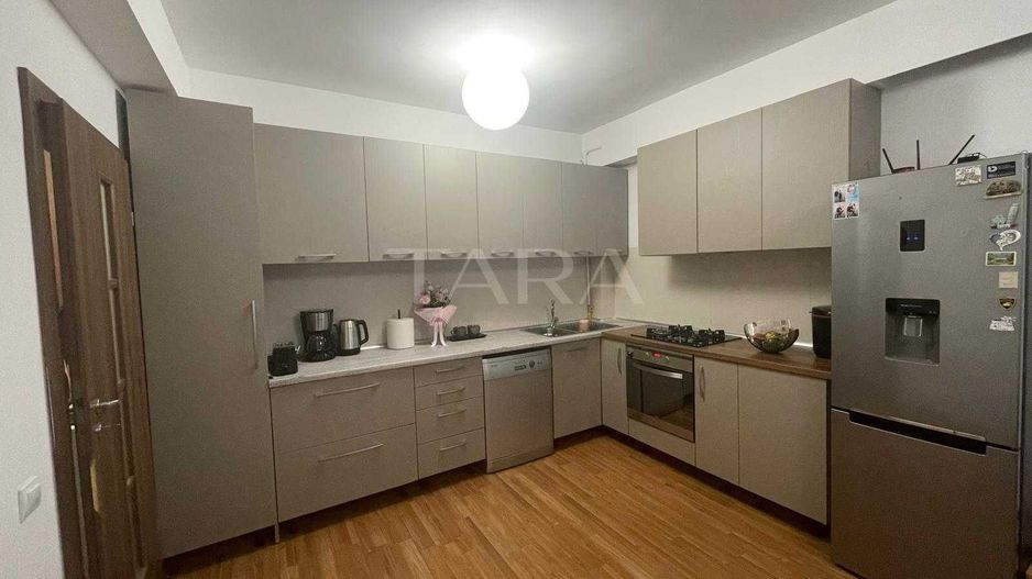 Apartament cu 2 camere de vânzare în Florești, zona Porii - Poză 1