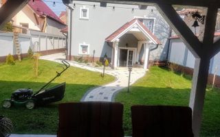 Casa individuala complet mobilata zona Lupeni, Sibiu - Poză 1