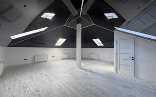 Spațiu comercial 6 camere 3 băi | Sura mare | 200mp - Poză 17