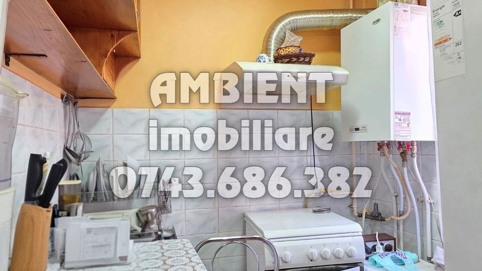 DE VÂNZARE - Apartament cu 3 camere, etaj 2, VASLUI zona NORD; - Poză 7