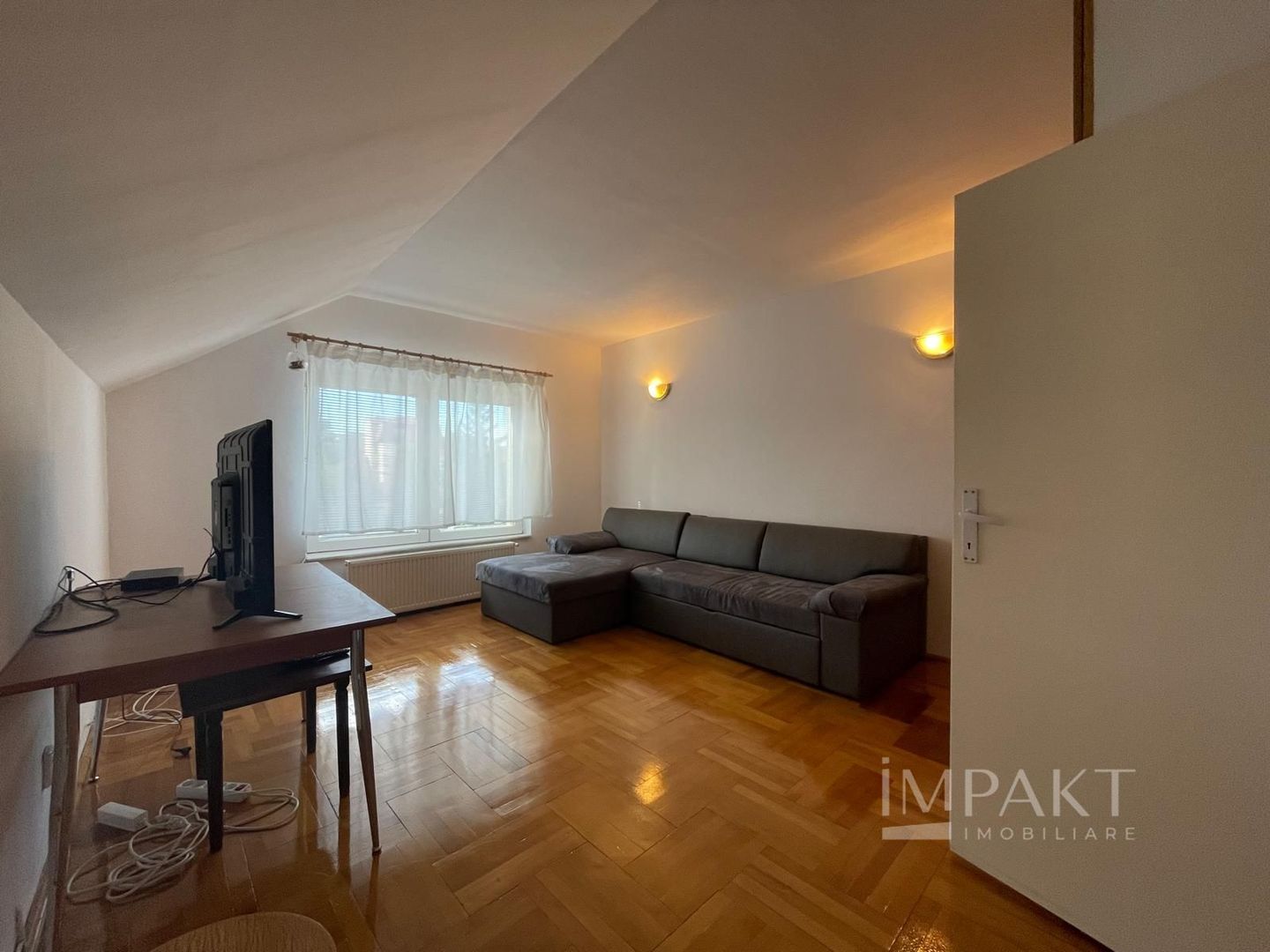 Apartament cu 3 camere de închiriat în apropierea UMF | 90mp - Poză 2