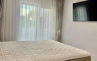 Casă individuală modernă de vânzare în Cristian - Poză 16
