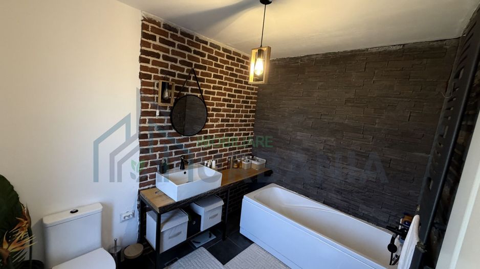 Casă de vânzare, 5 camere, mansardă, mobilată și utilată, Miroslava - Poză 14