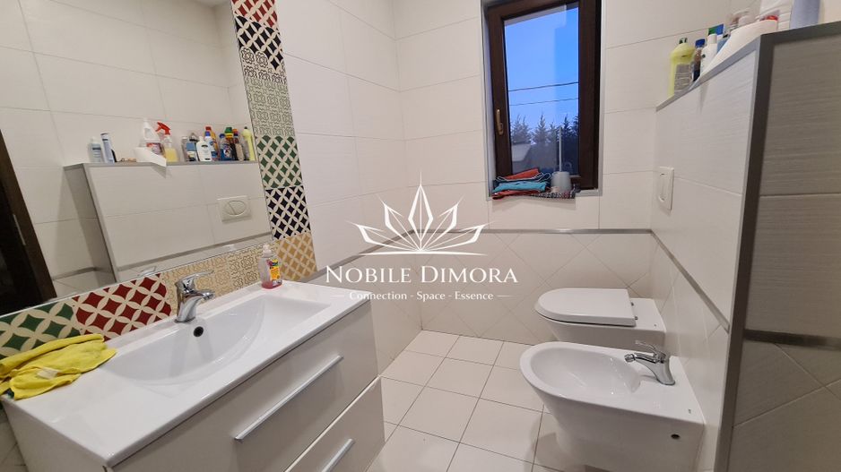 Duplex cu 4 camere, 3 bai, garaj si teren de 600 mp langa Mosnita Noua - Poză 17