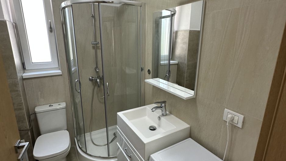APARTAMENT DEOSEBIT - Poză 8