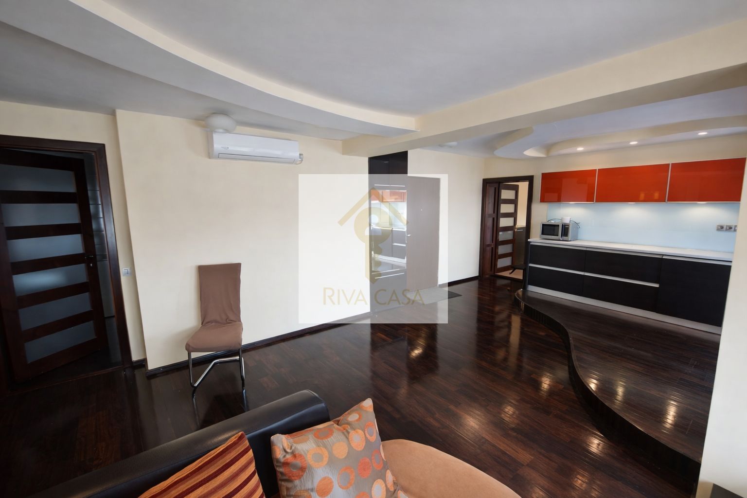 APARTAMENT 4 CAMERE | 93 MP UTILI | COMPLET DECOMANDAT | ZONA DECEBAL - Poză 3