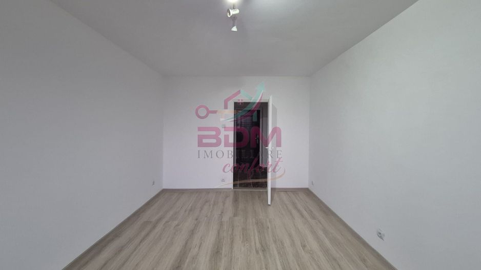 Apartament 2 camere | decomandat | zona Micro 2 - Poză 3