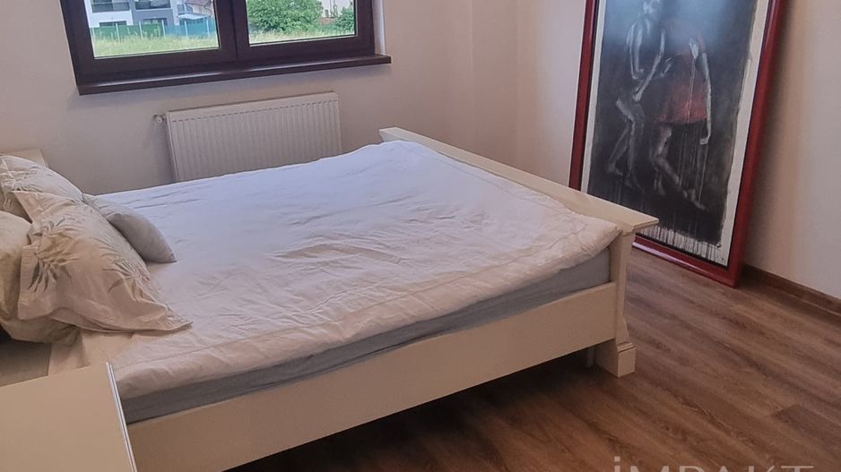 Apartament cu doua camere de vanzare, cartier Europa! - Poză 4