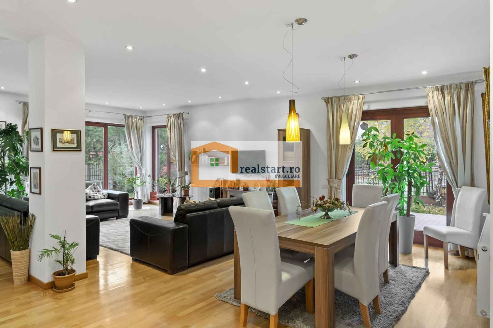 La Liziera Padure, Vila cu teren 685mp, mobilata si utilata - Poză 5