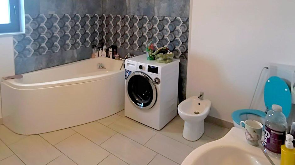 Vilă Spațioasă de vanzare în Sf. Ilie | 175 MP Utili - Poză 17