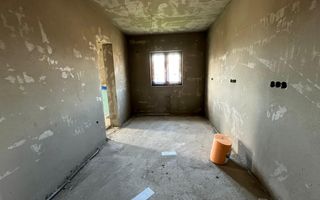 Duplex de vânzare - 125mpu și 230mp curte | Sura Mica - Poză 8