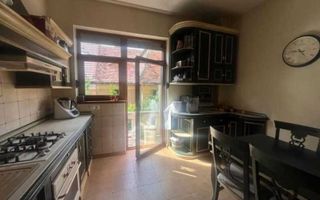 APARTAMENT 3 CAMERE LA CASA CENTRAL | CURTE PROPRIE | VICTORIEI/ PARCUL SUBARINI - Poză 3