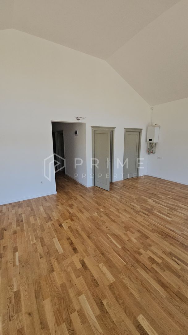 Vilă chalet modern cu perete panoramic de sticlă - Livezeni, Mureș - Poză 3
