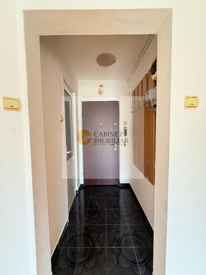 Garsoniera cu balcon | 30 mp  | Piata Mihail Kogalniceanu |  Etaj 1 - Poză 13