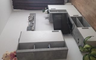Inchiriez apartament 2 camere decomandat - Poză 1