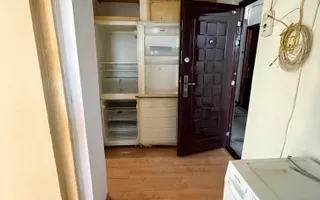 Garsonieră 27 mp cu balcon - etaj 2 - nemobilata -bloc an 1980 - Poză 16