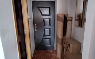 Garsoniera | 22 mp | Zona micro 17 Ostrovului - Poză 4
