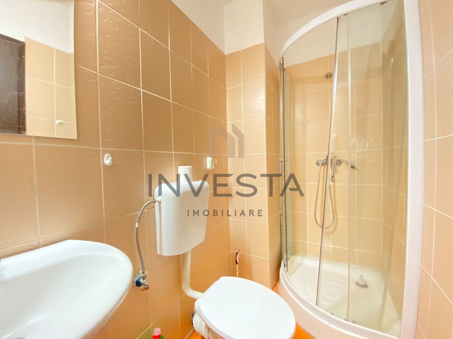 Apartament cu 4 camere decomandat, parcare, etaj intermediar, Centru! - Poză 13