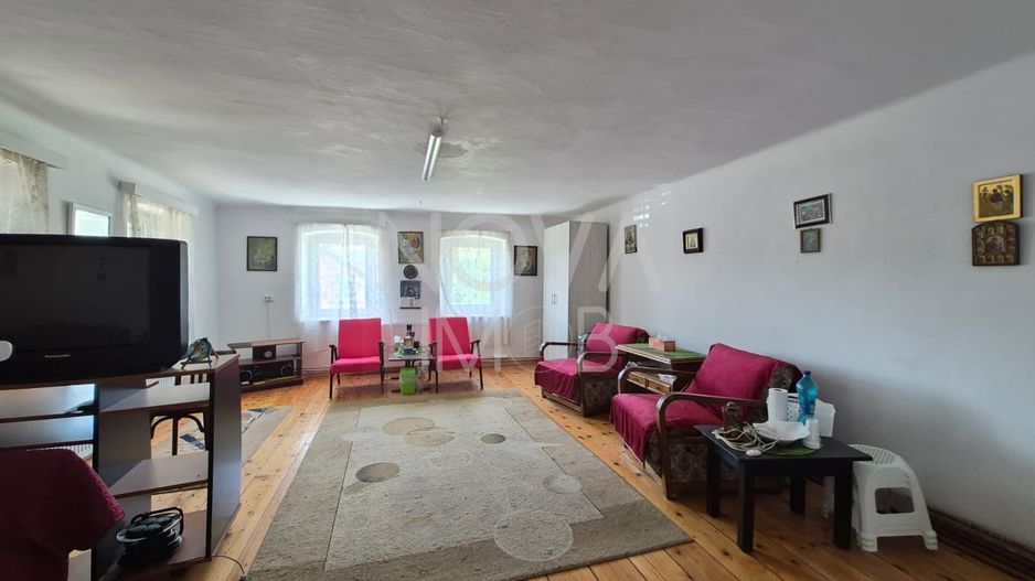 Casa individuala cu teren generos – 8.356 mp – Tichindeal, jud. Sibiu - Poză 15
