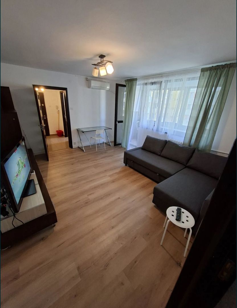 AP. 3 CAMERE- OBOR, BUCATARIE INCHISA, BLOC REABILITAT, MODERN - Poză 1