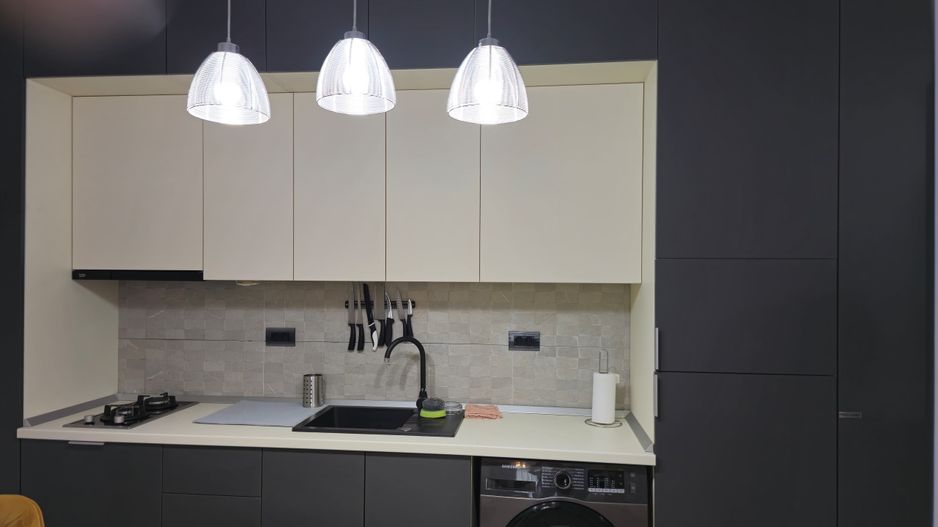 Inchiriere 2 camere  – Sea On, Mamaia Nord | Vedere directă la mare I Parcare - Poză 14